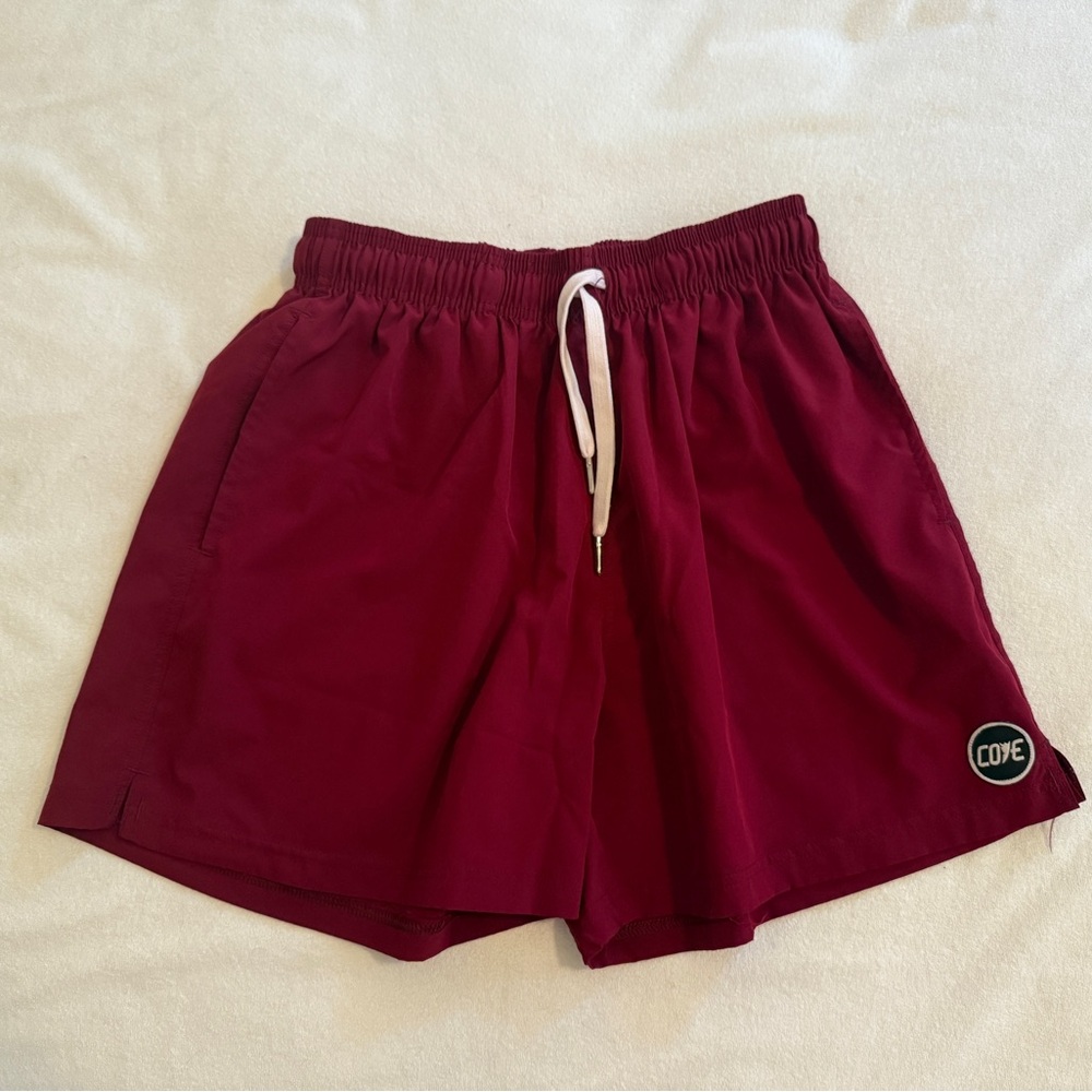 Cove Men’s Maroon Shorts - 32